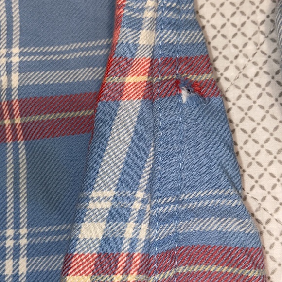 Comfort outfitter size medium cotton flannel - Picture 3 of 5